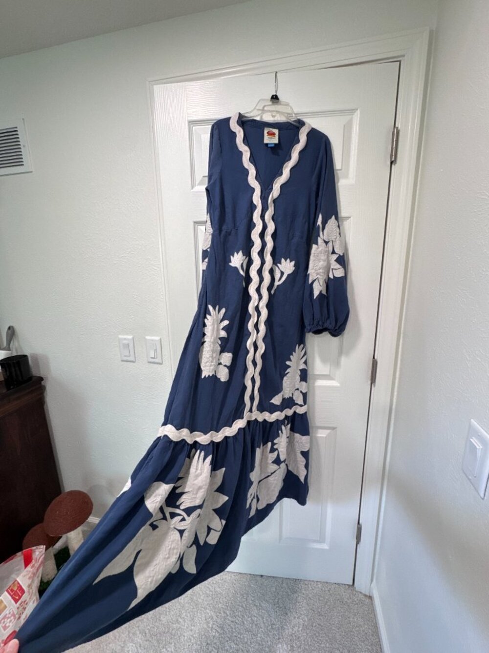 Farm Rio Flounce Embroidered Maxi Dress Small Linen Blend - Picture 9 of 14